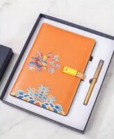 A5鳳鳴朝陽內(nèi)置8000mAh 電源本（配金屬細筆）