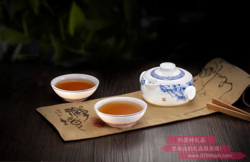 國色天香旅行茶具套裝YHY-ZGL001A.jpg 國色天香旅行茶具套裝YHY-ZGL001A.jpg