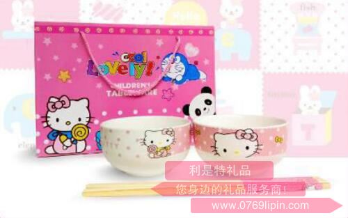 4頭凱蒂貓餐具F004.jpg 4頭凱蒂貓餐具F004.jpg